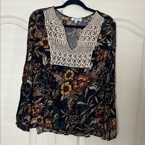 Floral Lace-Trimmed Women's Top